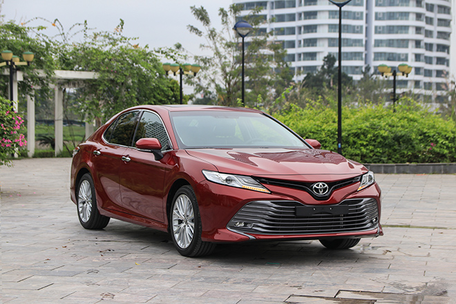 Giá xe Toyota Camry lăn bánh tháng 3/2021 - 6