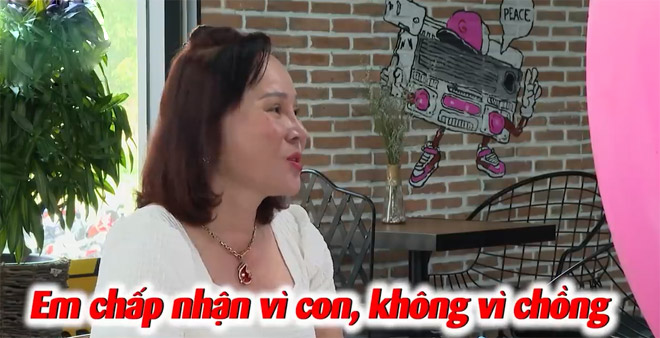 Nữ đại gia đeo vàng đầy tay “tra hỏi” trình độ học vấn bạn trai khi đi hẹn hò - 2