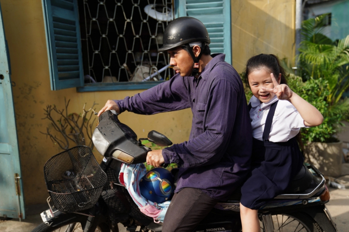 &#34;Con gái&#34; Trấn Thành và dàn sao nhí khóc tức tưởi vì không được xem phim mình đóng: Lý do bất ngờ - 1