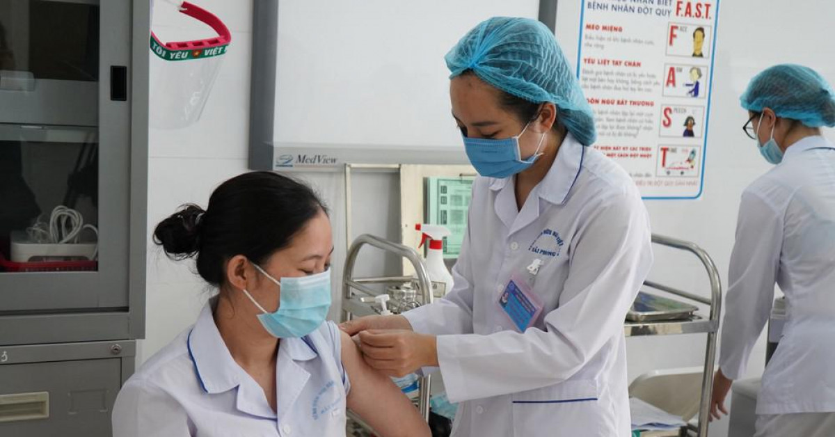 Tin tức trong ngày - 4 người tai biến sau tiêm vắc xin COVID-19 ở Hải Phòng giờ ra sao?