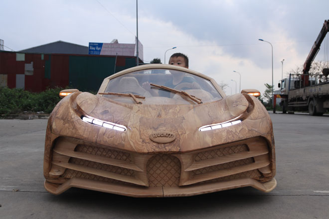 Ngắm “siêu xe” Bugatti bằng gỗ tí hon, chạy động cơ điện của ông bố trẻ tặng con trai - 8