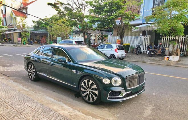 Đại gia Việt tiếp tục chơi lớn, tậu Bentley Flying Spur First Edition 2021 giá 30 tỷ đồng - 6