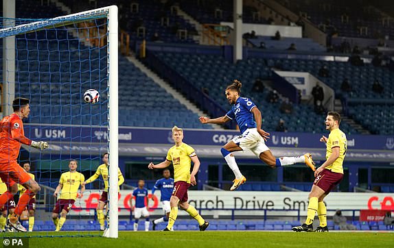 Video Everton - Burnley: Siêu phẩm “dằn mặt”, định đoạt ngay trong hiệp 1 - 1