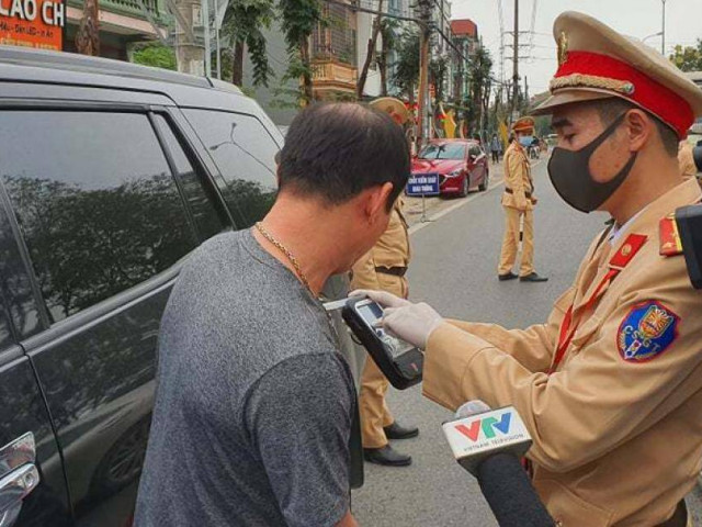 Tin tức trong ngày - 1 ngày phạt hơn 600 "ma men", nhiều trường hợp vi phạm mức "khủng"