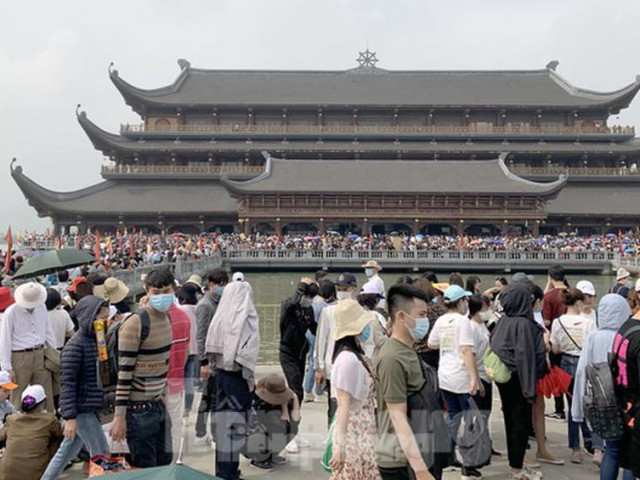 Tin tức trong ngày - Bộ Văn hoá: Lo ngại tình trạng thất thủ ở nhiều nơi không riêng Tam Chúc