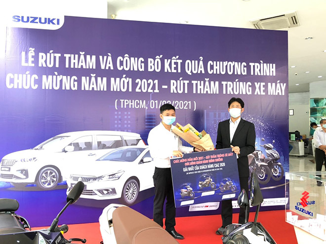 Kết quả bốc thăm chương trình “Chúc mừng năm mới – Rút thăm trúng xe máy” của Suzuki - 7