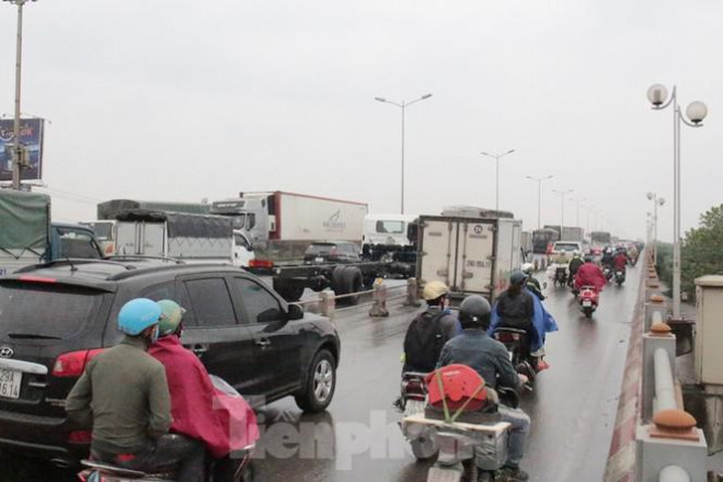 Làn xe hỗn hợp vẫn nguyên tốc độ như lâu nay là 50km/h
