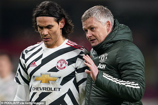 Cựu SAO MU bí mật chèo kéo Cavani rời Ngoại hạng Anh: Solskjaer cũng &#34;bó tay&#34; - 4