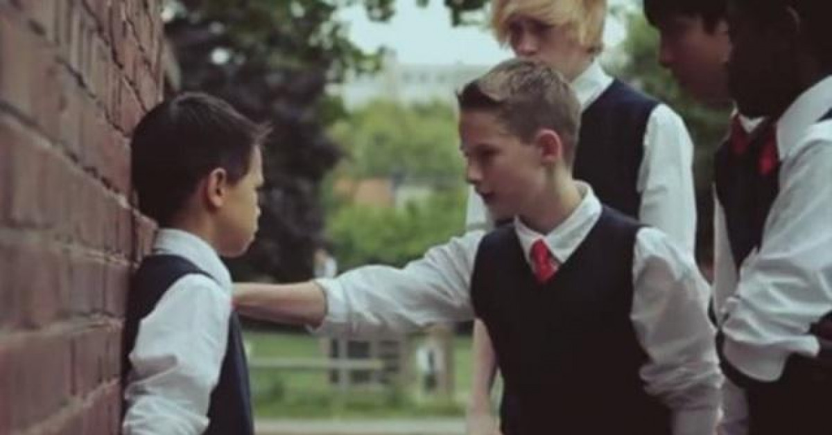 Giáo dục - du học - Phẫn nộ vụ 2 nam sinh Trung Quốc tra tấn bạn học như thời Trung cổ