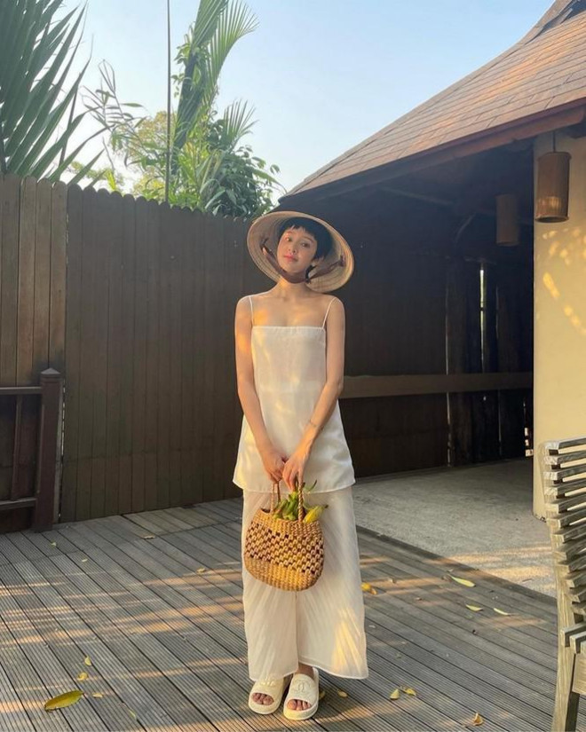 Không hẹn mà gặp, Ngọc Thảo, Thiều Bảo Trâm cùng dàn mỹ nhân trổ tài mix đồ với sắc trắng - 3