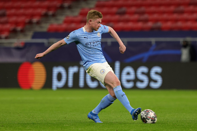 Rực lửa Cúp C1: Man City không nương tay trong ngày De Bruyne đá "số 9 ảo" - 3