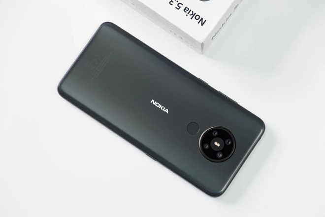 Vén màn chiếc smartphone Nokia giá 4,65 triệu đồng sắp ra mắt - 1