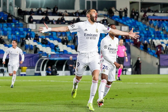 Benzema tỏa sáng ghi 70 bàn Cúp C1, Real Madrid vào tứ kết - 1