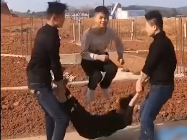 Video Clip Cười - Hài hước với khả năng tấu hài vô đối của những kẻ lầy lội