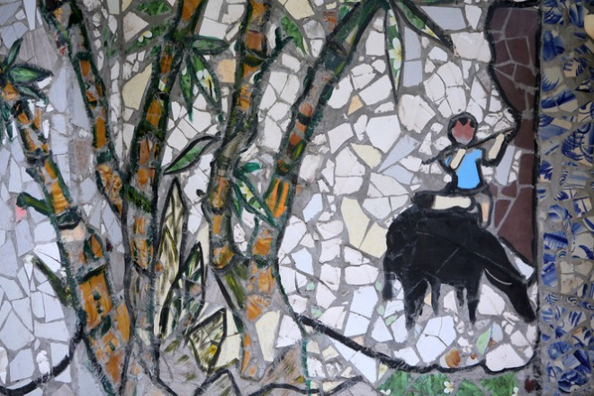 Bức tranh gắn với hình ảnh đồng quê tạo ấn tượng đặc biệt.