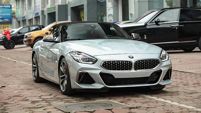 BMW Z4 M40i sở hữu động cơ lớn đầu tiên có mặt tại Việt Nam - 1