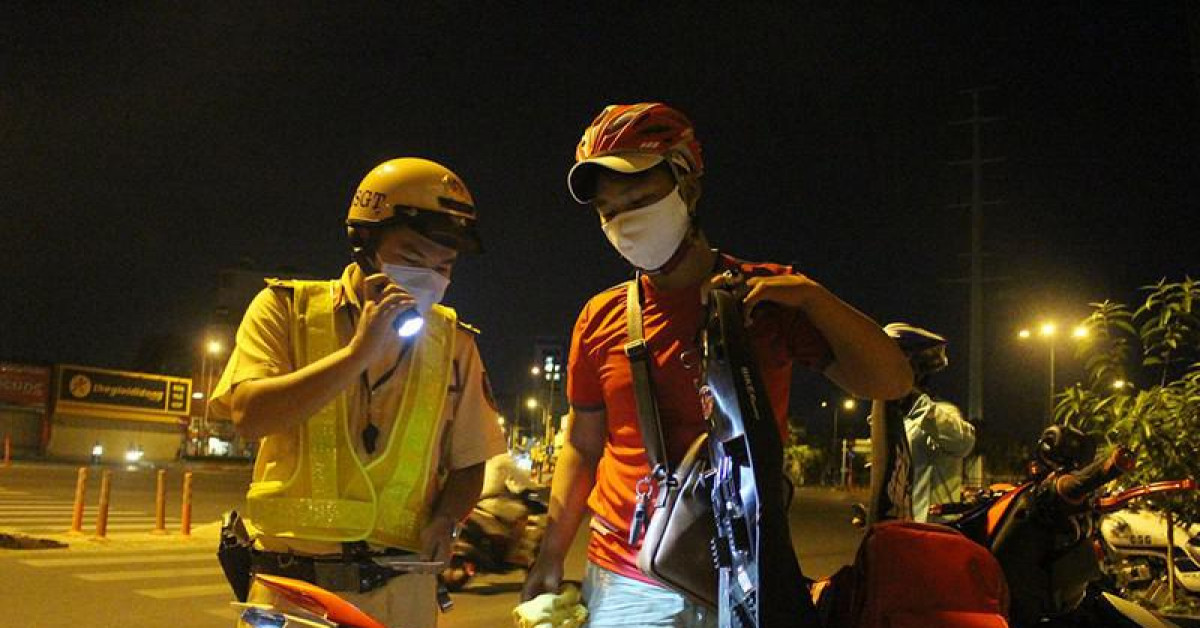 Thế giới xe - Nẹt pô, rú ga trong khu dân cư có thể bị phạt đến 1 triệu đồng