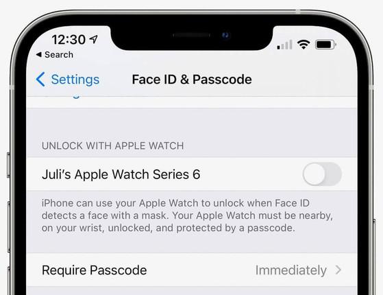 Kích hoạt tùy chọn mở khóa iPhone bằng Apple Watch. Ảnh: Tech Guide
