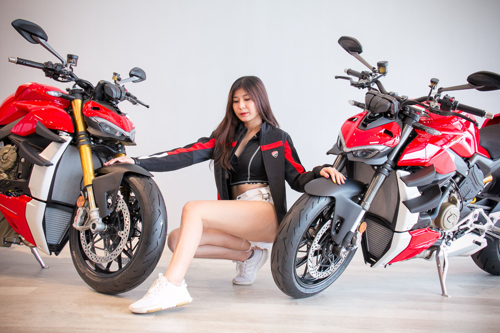 Những mẫu naked bike phân phối chính hãng có giá đắt nhất tại Việt Nam - 1