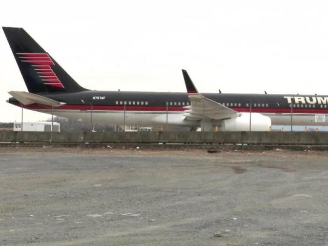 Thế giới - Bất ngờ số phận chiếc máy bay Boeing dát vàng của ông Trump