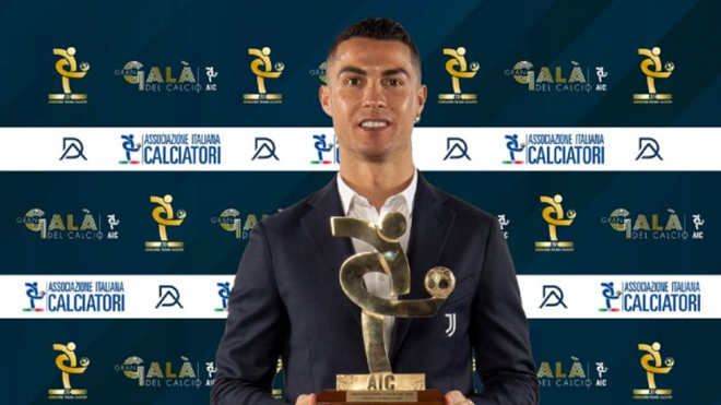 Ronaldo được Serie A vinh danh với giải thưởng Cầu thủ xuất sắc nhất năm