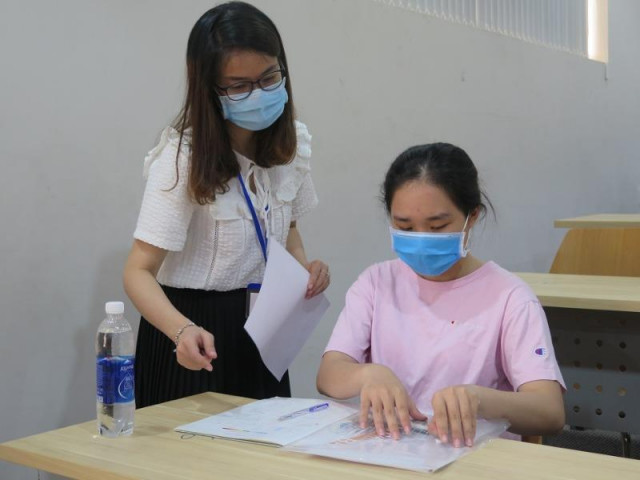 Giáo dục - du học - Thí sinh được mang theo những gì khi dự thi Đánh giá năng lực?