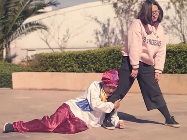 Clip hài hước - Những nỗi khổ tâm của "thần đèn" đâu có ai thấu hiểu