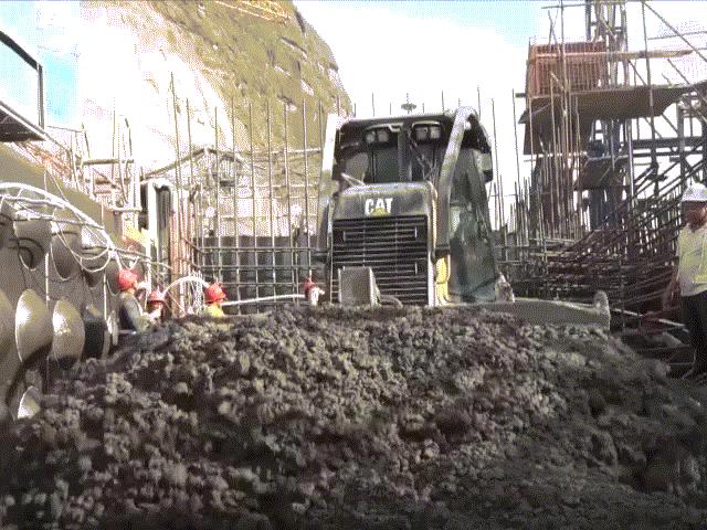 Thế giới - NÓNG nhất tuần: Cách TQ xây đập vòm cong lớn nhất thế giới nhanh gấp đôi đập Tam Hiệp