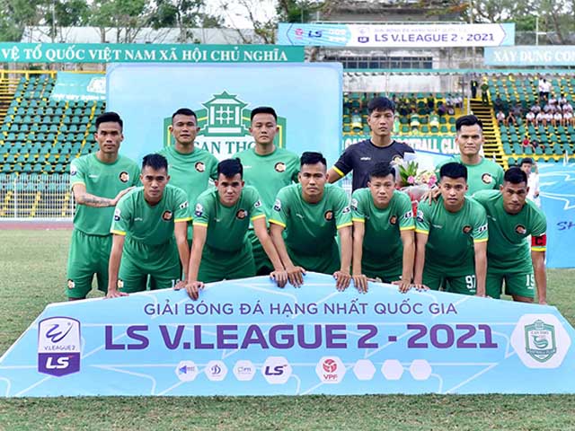 Bóng đá - "Treo giò" thủ môn Cần Thơ khiêu khích trọng tài, chờ thêm án phạt nguội