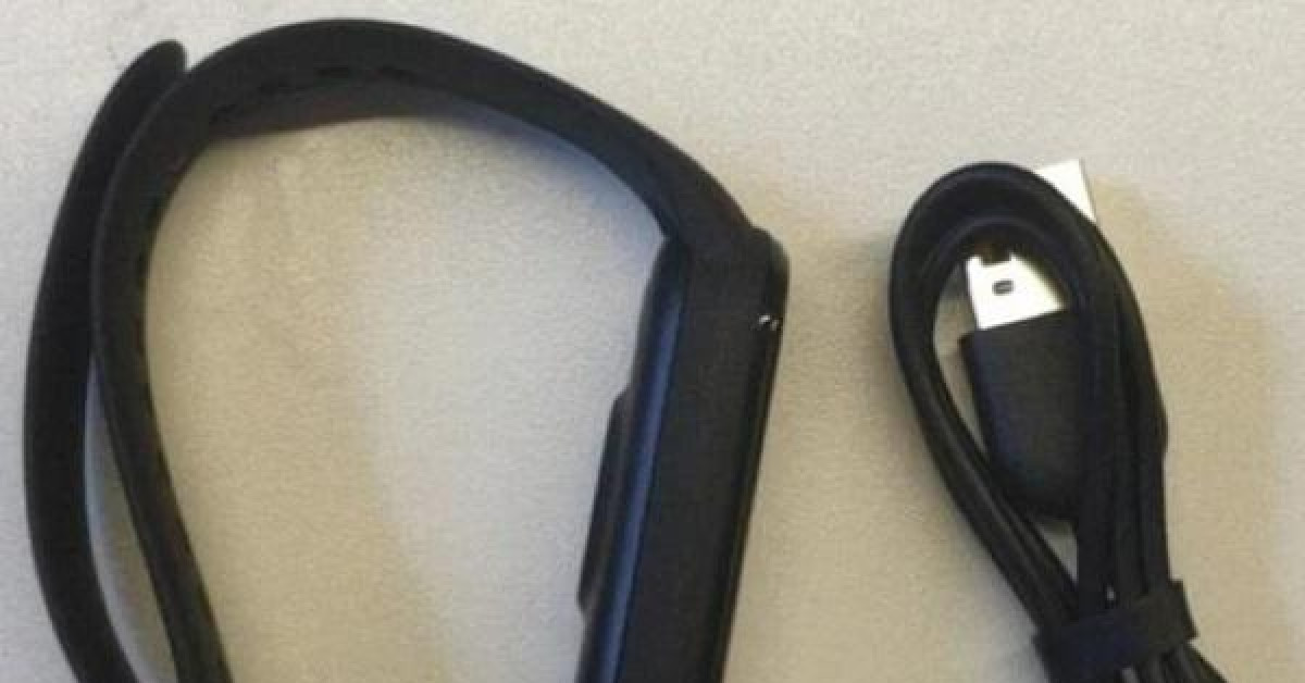 Công nghệ thông tin - Vòng đeo tay Xiaomi Mi Smart Band 6 lộ ảnh thực tế