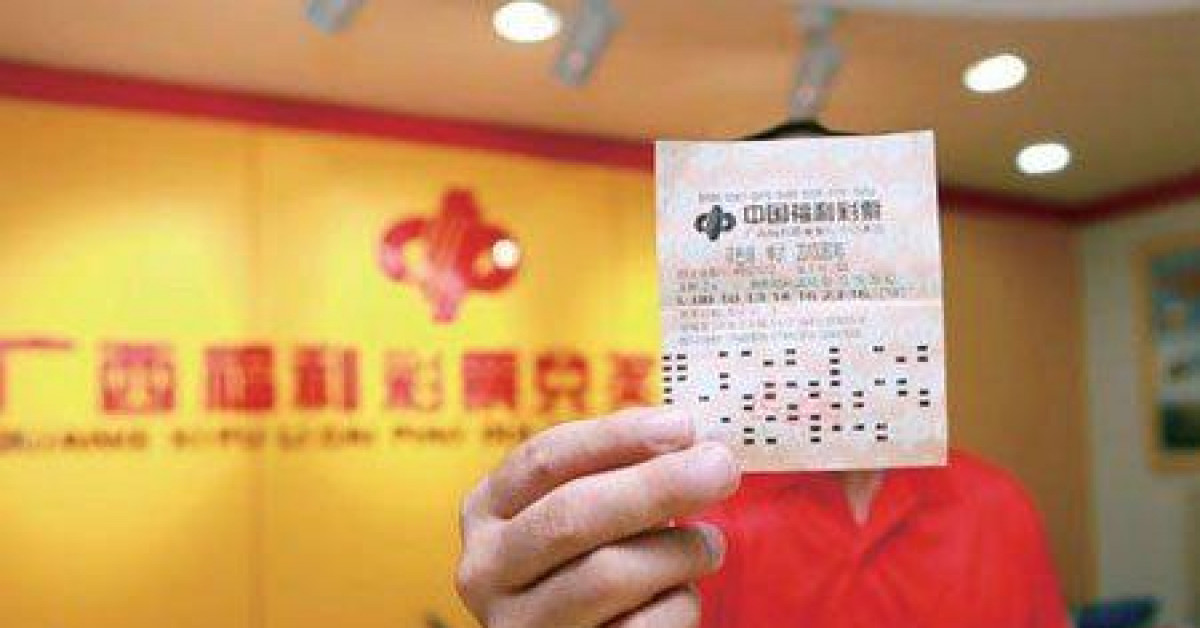 Kinh doanh - Hi hữu người đàn ông trúng cùng lúc 720 giải xổ số