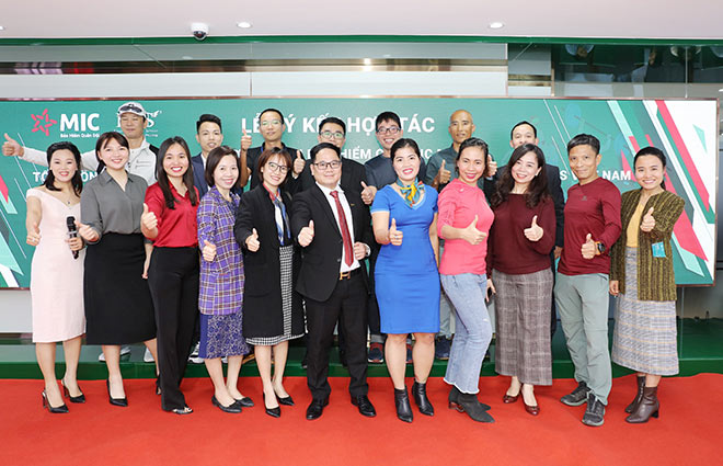 Bảo hiểm Quân đội ký kết hợp tác phát triển chương trình bảo hiểm thể thao với F.I.S Việt Nam - 2