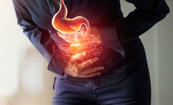 Chị Nguyễn N. đã bị những cơn đau dạ dày “hành hạ” suốt 8 năm (Hình minh họa)