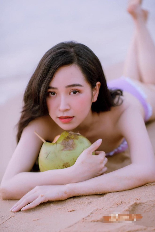 Ảnh bikini "nóng rực" của nữ diễn viên "Những cô gái trong thành phố" - 4