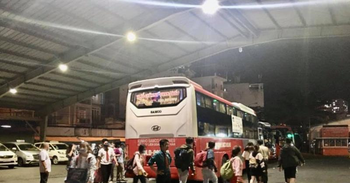 Tư vấn - Từ 25-3, xe khách phải niêm yết giá vé ở bên ngoài xe