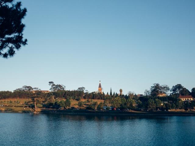 Du lịch - Khung cảnh mơ màng ở thành phố không có đèn giao thông tại Việt Nam