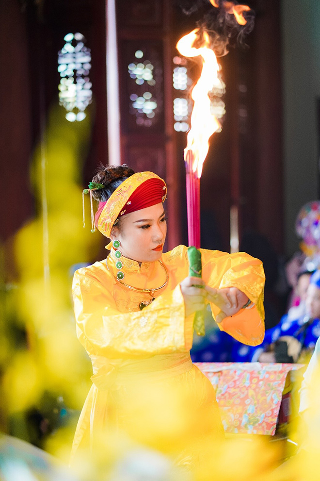 Chị Diệp Hương luôn chỉnh chu và nghiêm túc trong bất kể việc gì