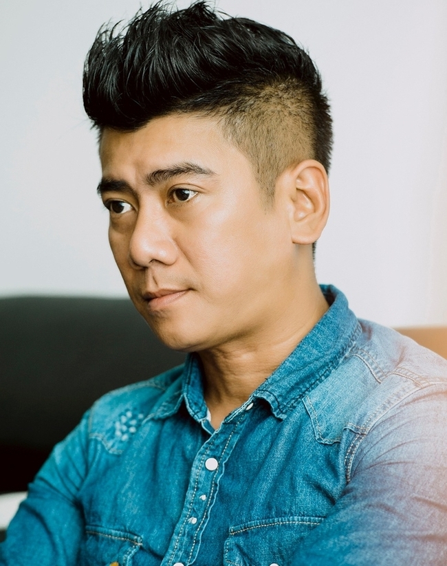 Diễn viên Duy Phước, con trai nghệ sĩ Lê Giang, từng tiết lộ nhân một chuyến ghé thăm nhà giọng ca “Dĩ vãng cuộc đời”: “Trương Đan Huy là đại gia gỗ, có nghìn tỷ trong tay”.
