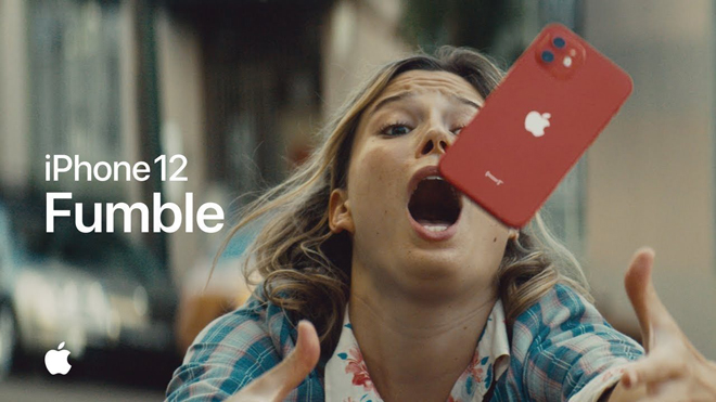 Apple lại làm &#34;lố&#34; về khả năng chống bụi của iPhone 12 - 1