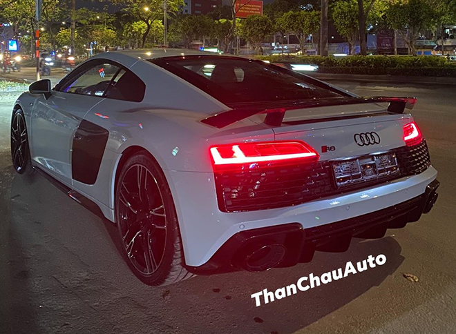 Audi R8 V10 bản Performance đầu tiên về Việt Nam, giá không dưới 20 tỷ - 5