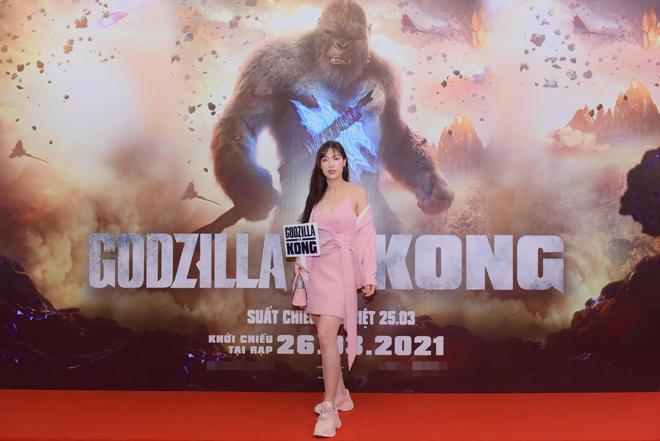 Sao Việt nô nức đi xem bom tấn Godzilla đại chiến Kong - 10