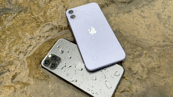 iPhone 11 Pro lại được cứu sống sau khi “ngủ” dưới hồ băng 1 tháng - 3