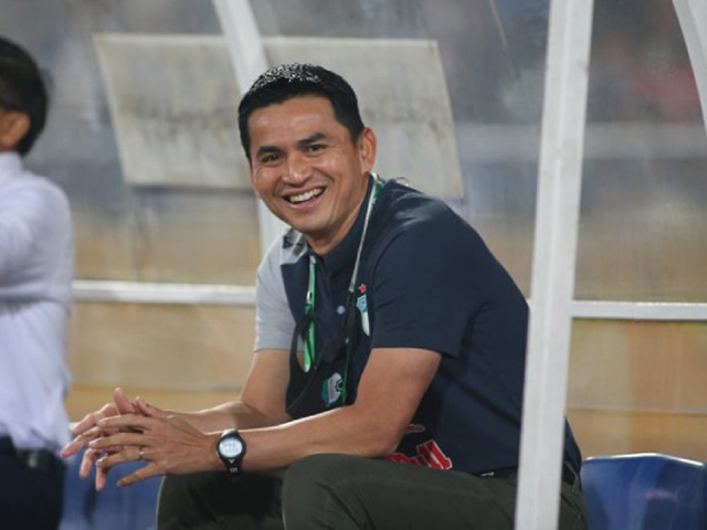 Bóng đá - Sau 5 năm HAGL mới lên đỉnh V-League, "cờ trong tay" bầu Đức - Kiatisak