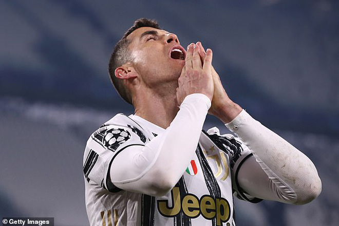 Ronaldo sút phạt quá kém: Đồng đội lý giải do kỹ năng hay do vận rủi - 4