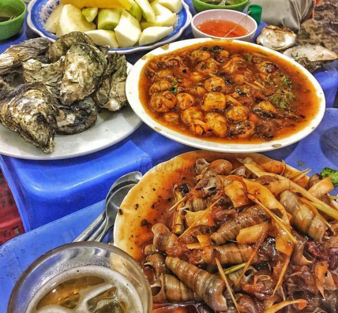 Du lịch Hạ Long: Ăn gì vừa ngon vừa rẻ? - 8