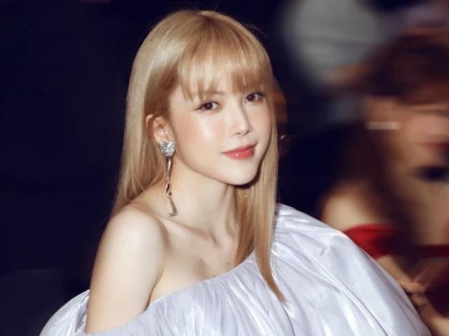 Thời trang - Thiều Bảo Trâm đẹp như búp bê, sexy tới mức fan nam đòi nhận "vợ"