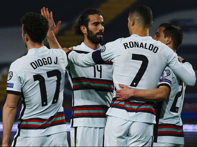 Bóng đá - Trực tiếp bóng đá Serbia - Bồ Đào Nha: Cú sốc phút cuối trận (Hết giờ)