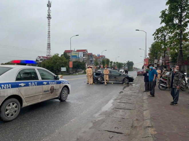 Hiện trường vụ tai nạn giao thông - Ảnh: Chí Linh 24h