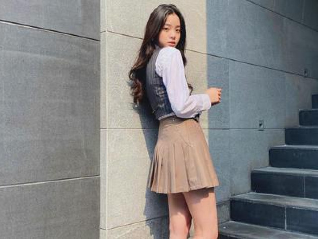 Thời trang - Âu Dương Na Na xuất hiện với visual “thanh xuân vườn trường” quả xứng “nữ thần thời trang"