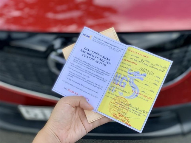 Tư vấn - Đi xe ô tô điện gây tai nạn có được bảo hiểm đền pin?